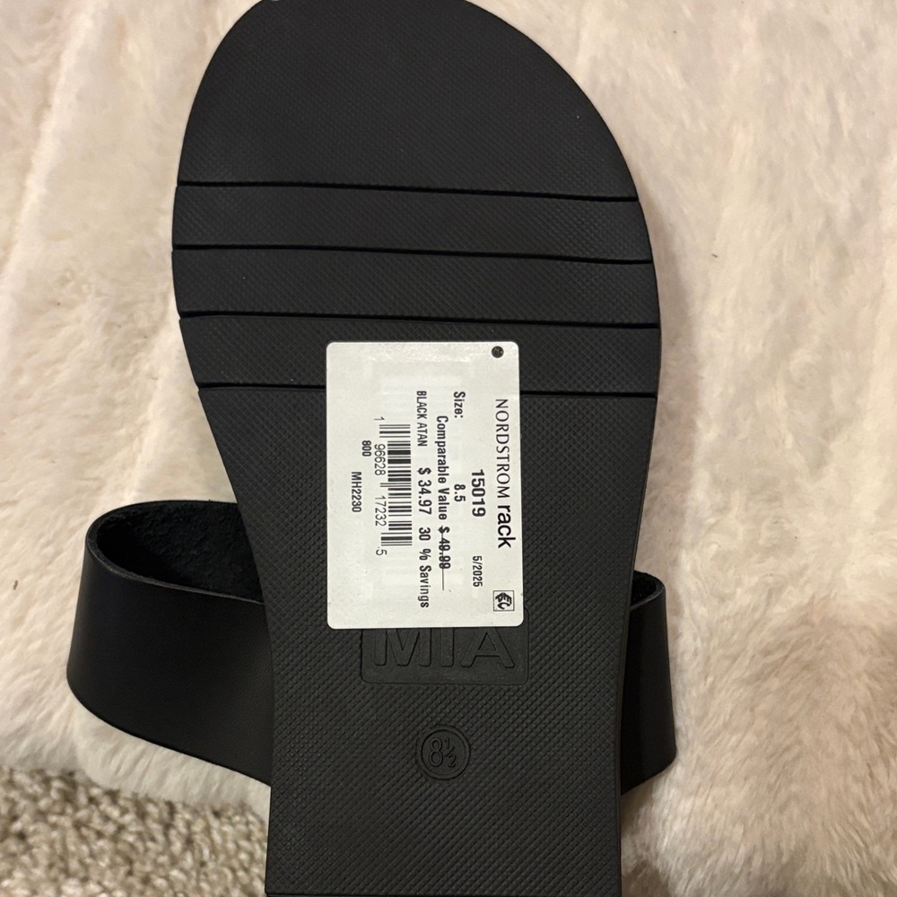 MIA Women's Black Dual-Strap Slide Sandals - Picture 6 of 6
